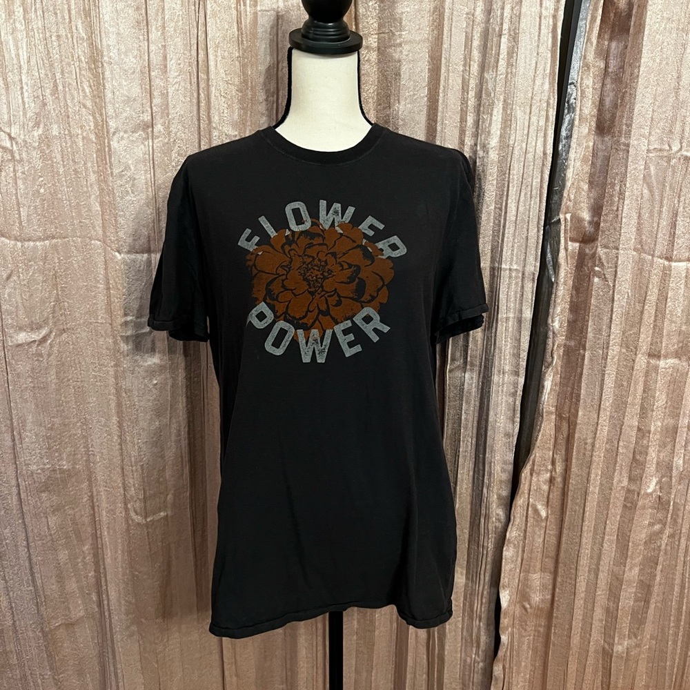 Taylor Stitch Cotton Hemp Tee Flower Power